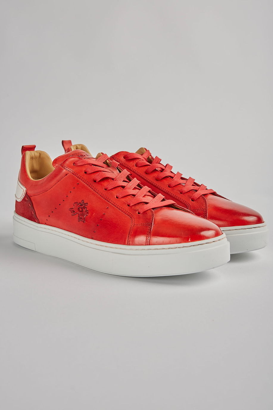 Vegetable eco-leather sneaker
