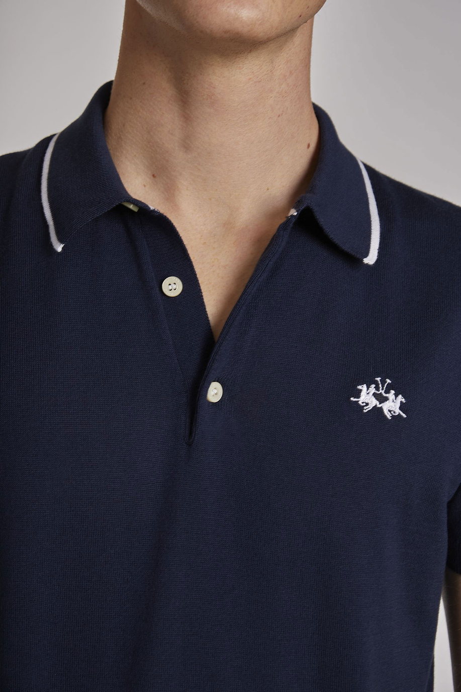 Men's short-sleeved regular-fit cotton polo shirt