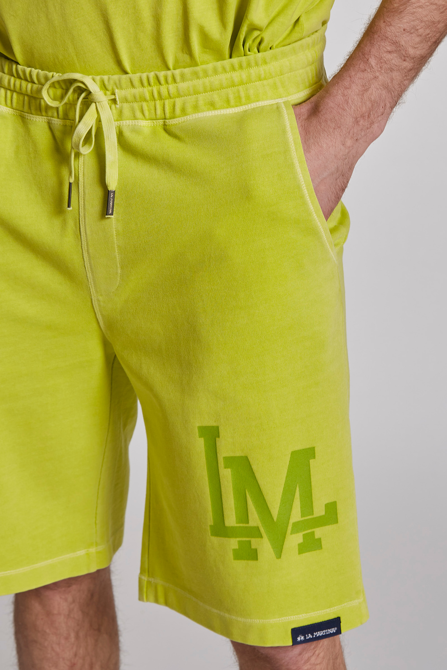 Men's comfort-fit cotton Bermuda shorts