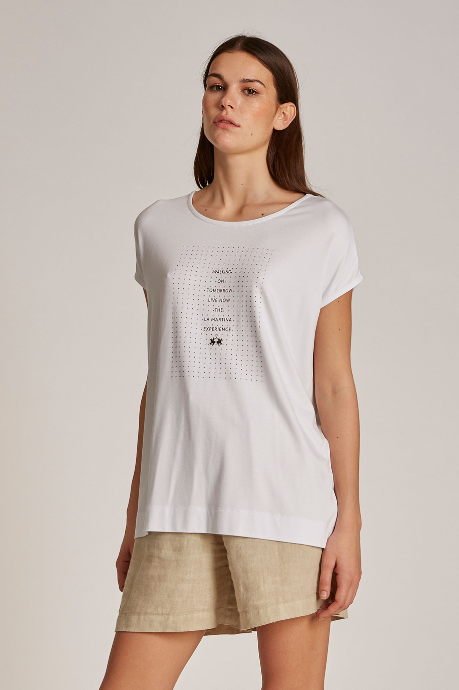 Camiseta de mujer de viscosa con logotipo, corte regular - Camisetas | La Martina - Official Online Shop