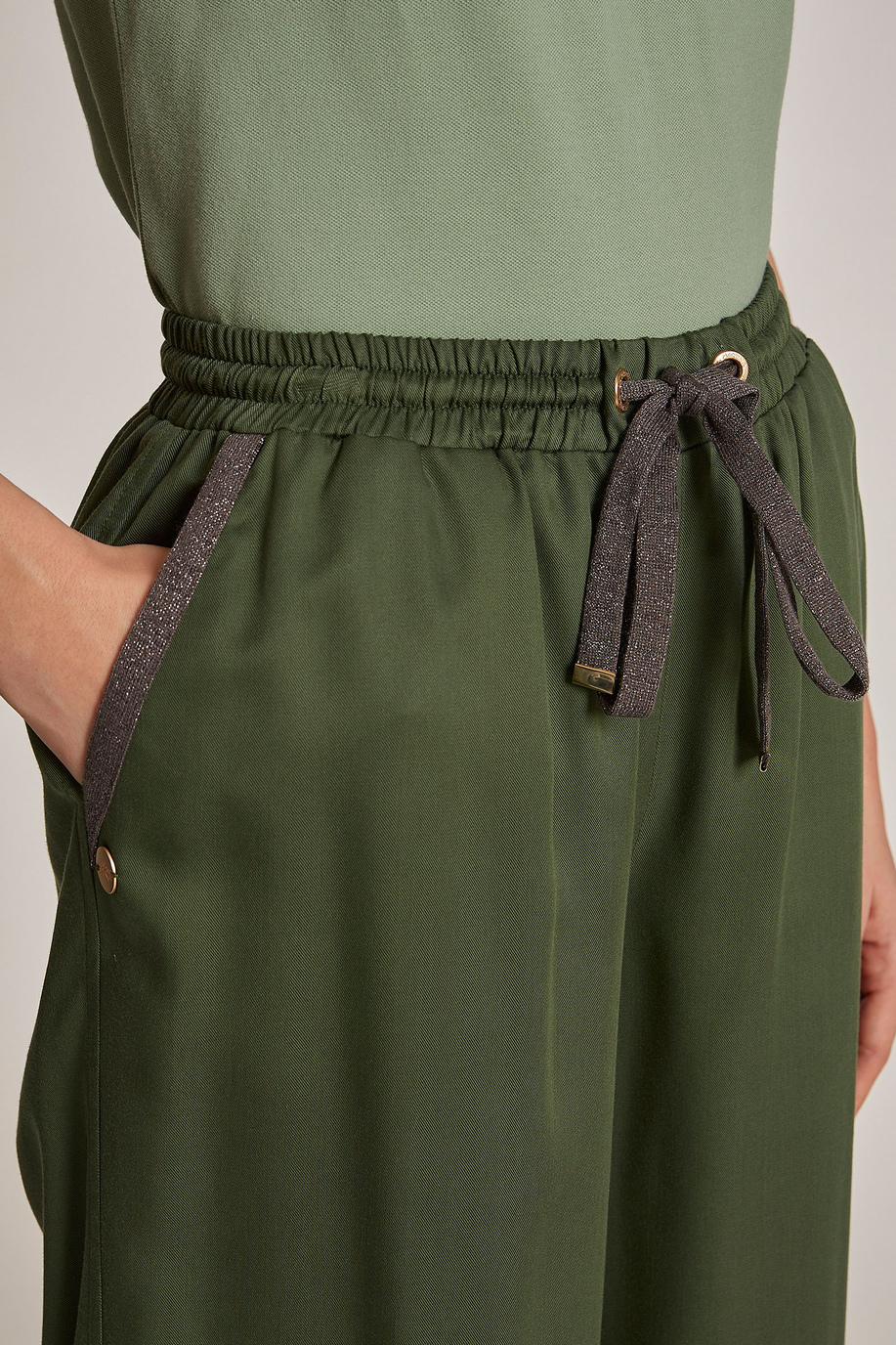 Pantalon femme en lyocell coupe classique