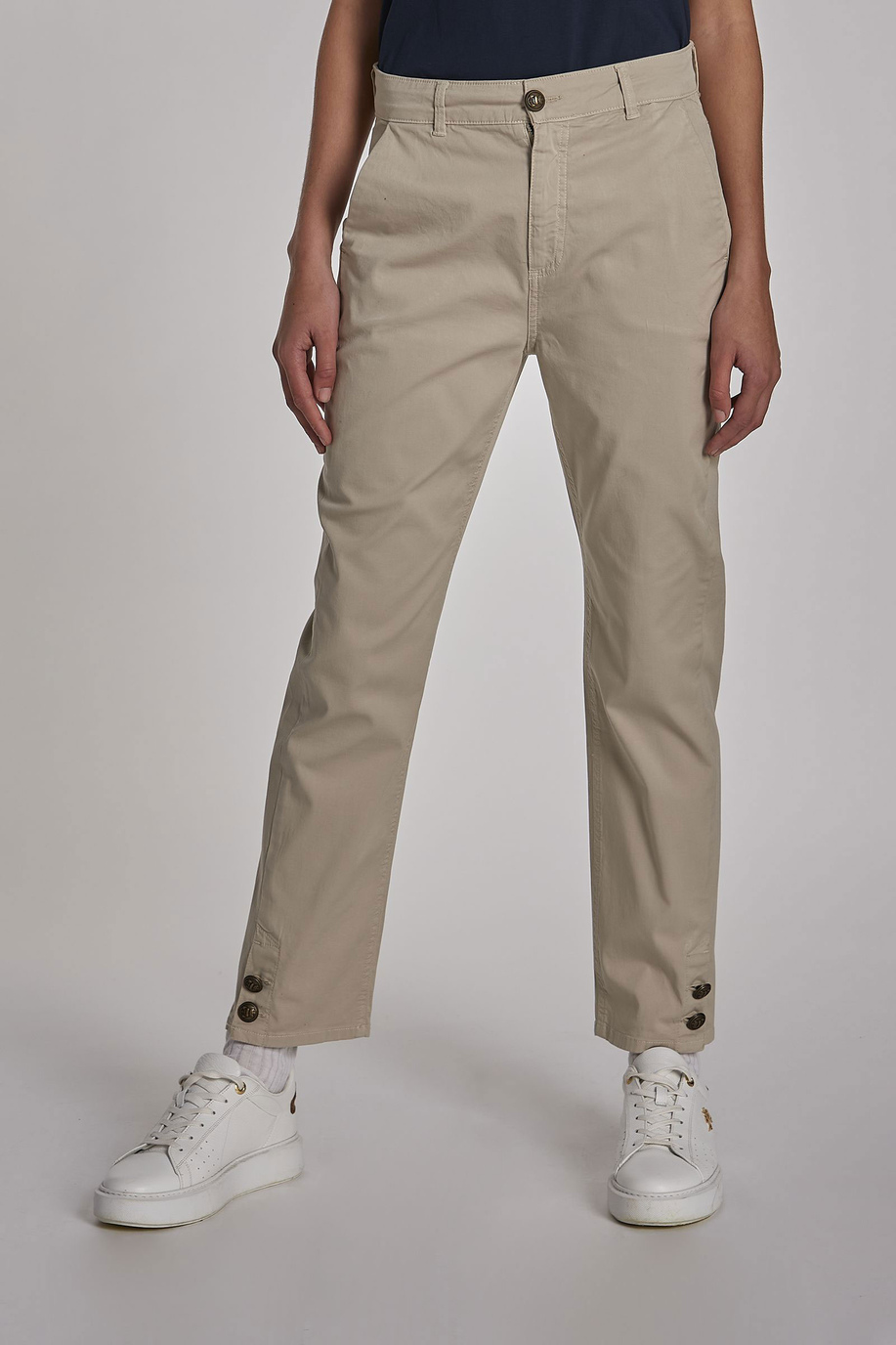 Pantalón de mujer, modelo 5 bolsillos de algodón, corte regular - Pantalones | La Martina - Official Online Shop