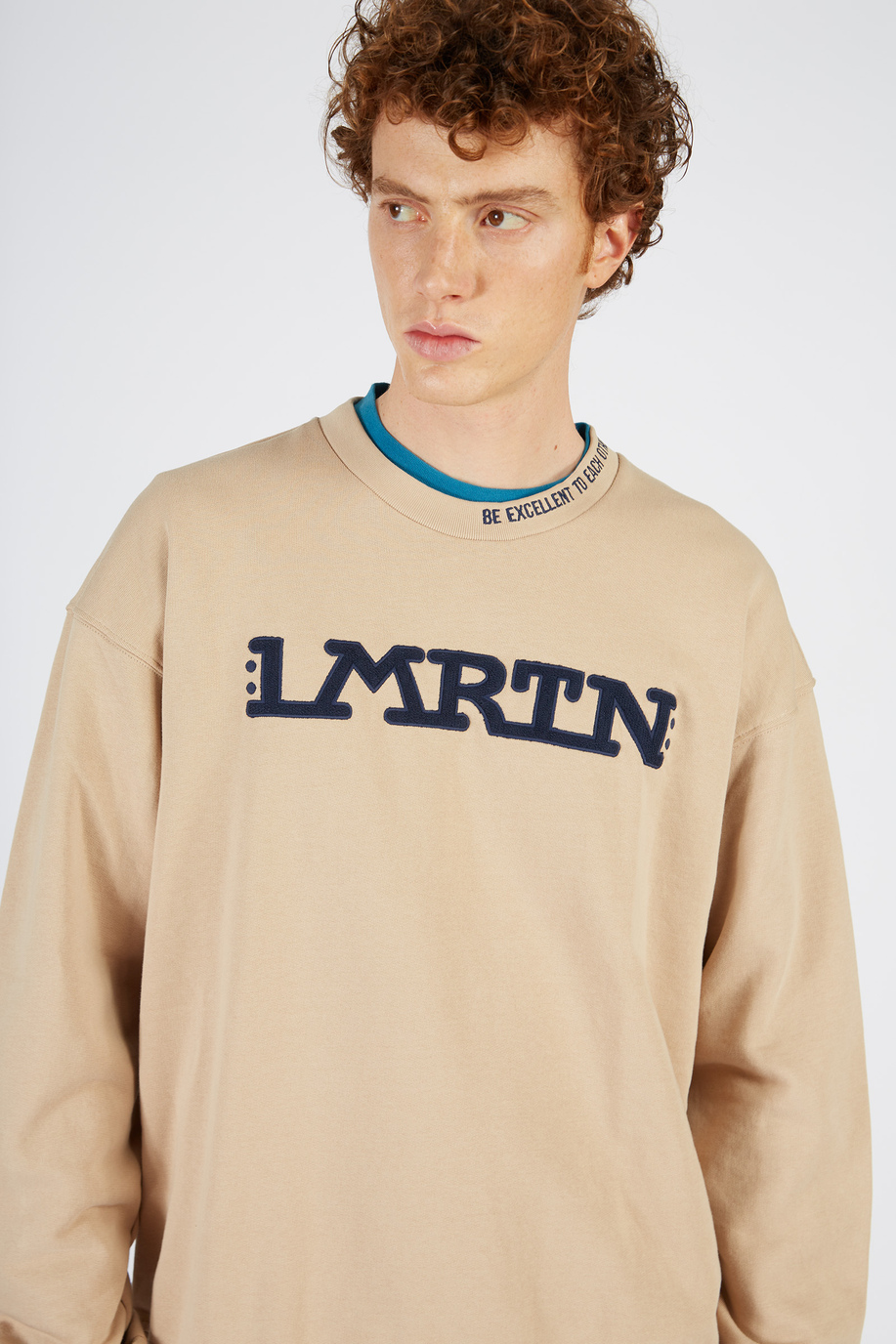 Men's sweatshirt in 100% cotton with long sleeves, oversized fit