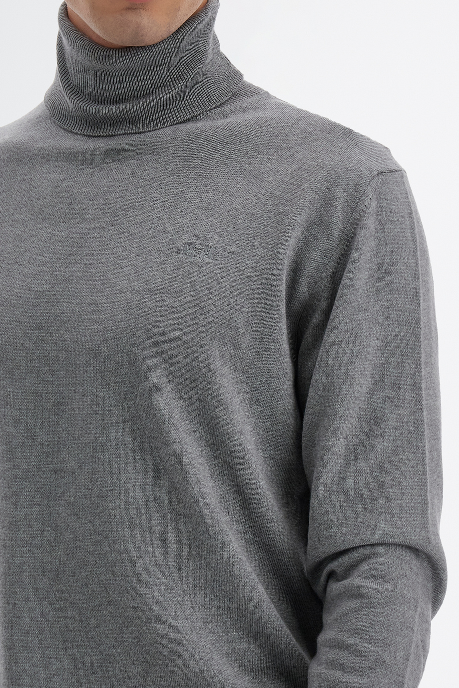 Maglia da uomo a maniche lunghe collo alto in misto cotone e lana regular fit - Lane pregiate | La Martina - Official Online Shop