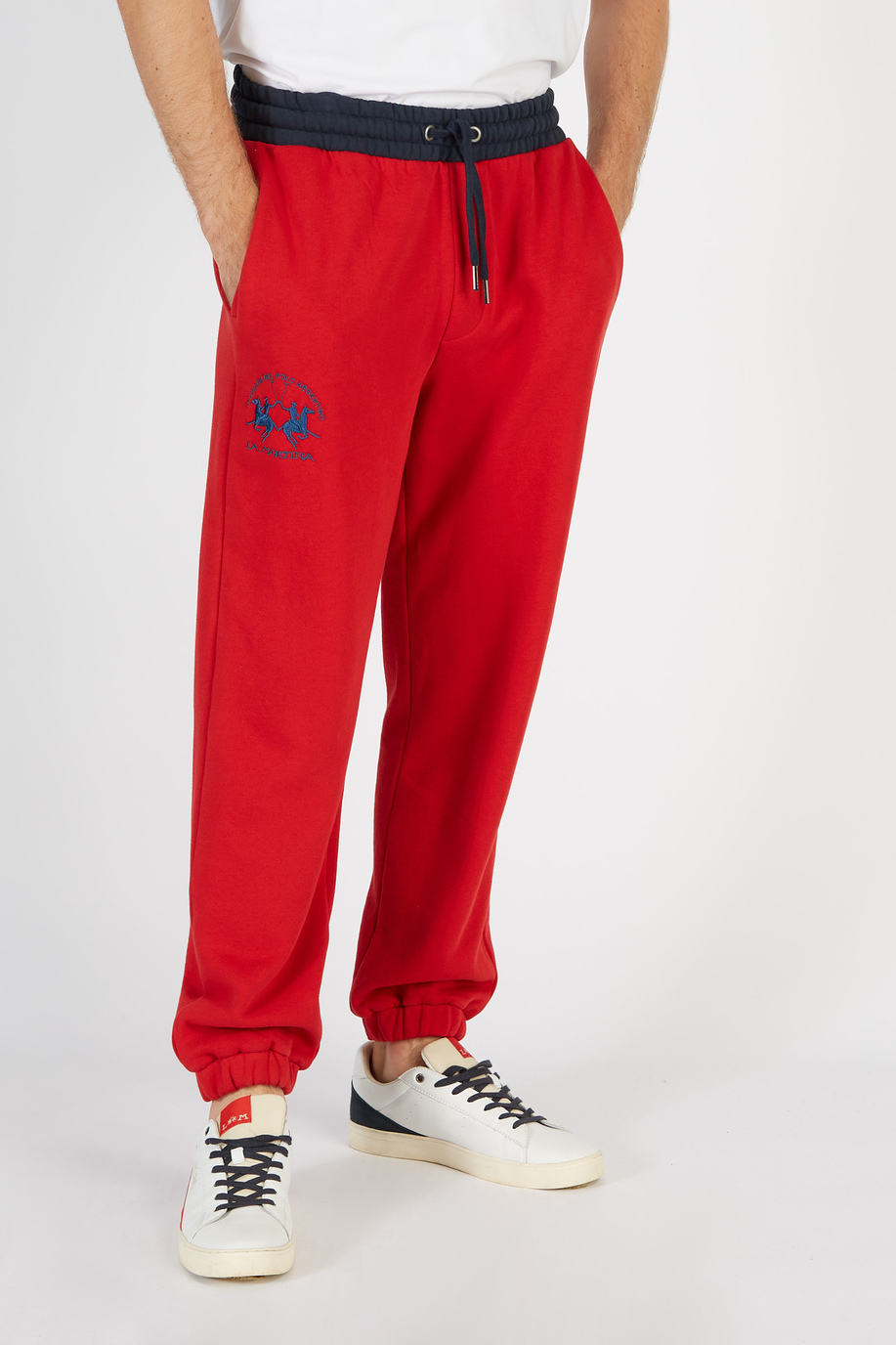 Pantalone da uomo modello jogger in cotone comfort fit - Clubhouse outfit | La Martina - Official Online Shop