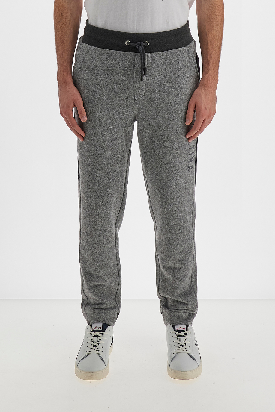 Men's cotton blend jogger with drawstring Logos - Videlio - Trousers | La Martina - Official Online Shop