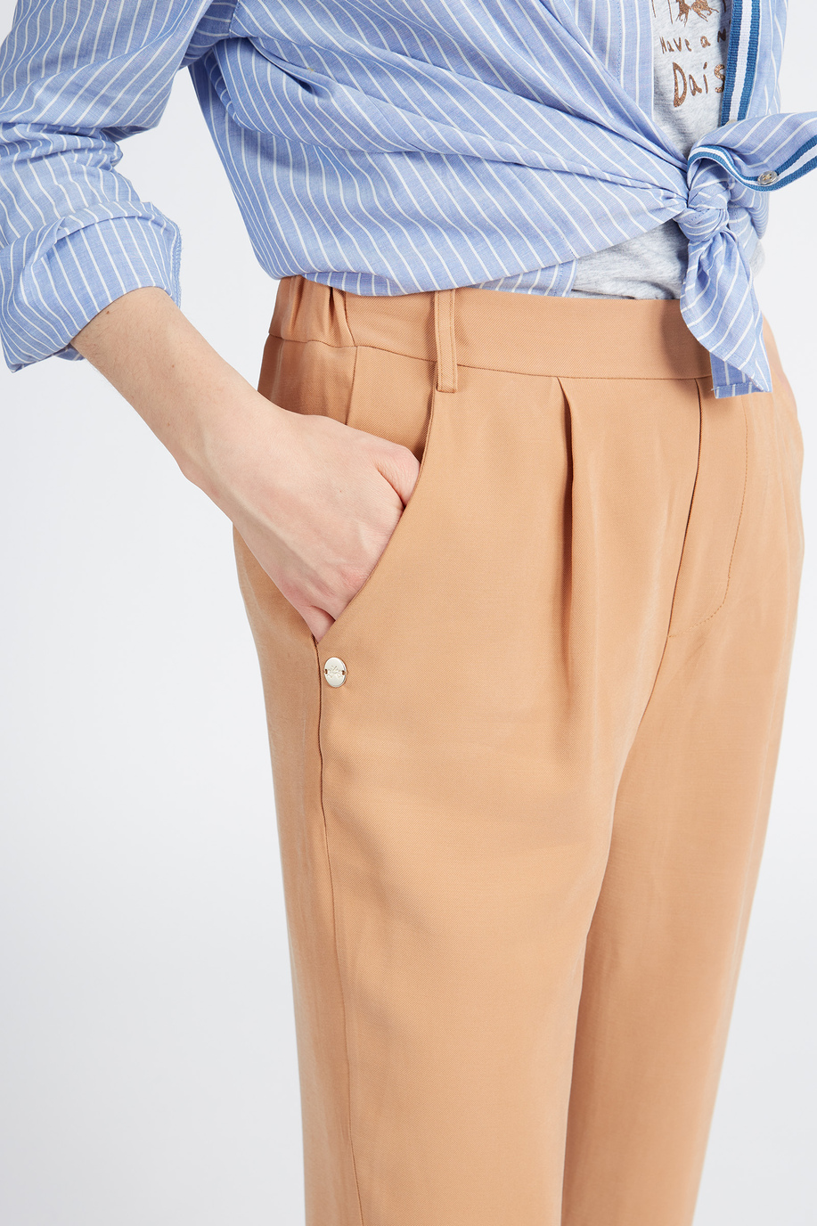 Damenhose mit weitem Bein aus einfarbigem Tencel Capsule Spring Weekend - Viet - Preview | La Martina - Official Online Shop