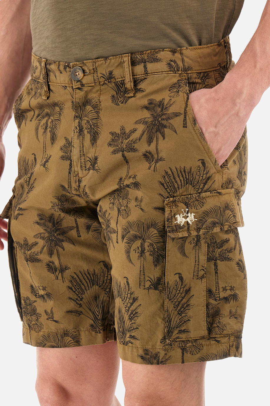 Regular-fit Bermuda cargo shorts in cotton - Yervant - Bermuda Shorts | La Martina - Official Online Shop