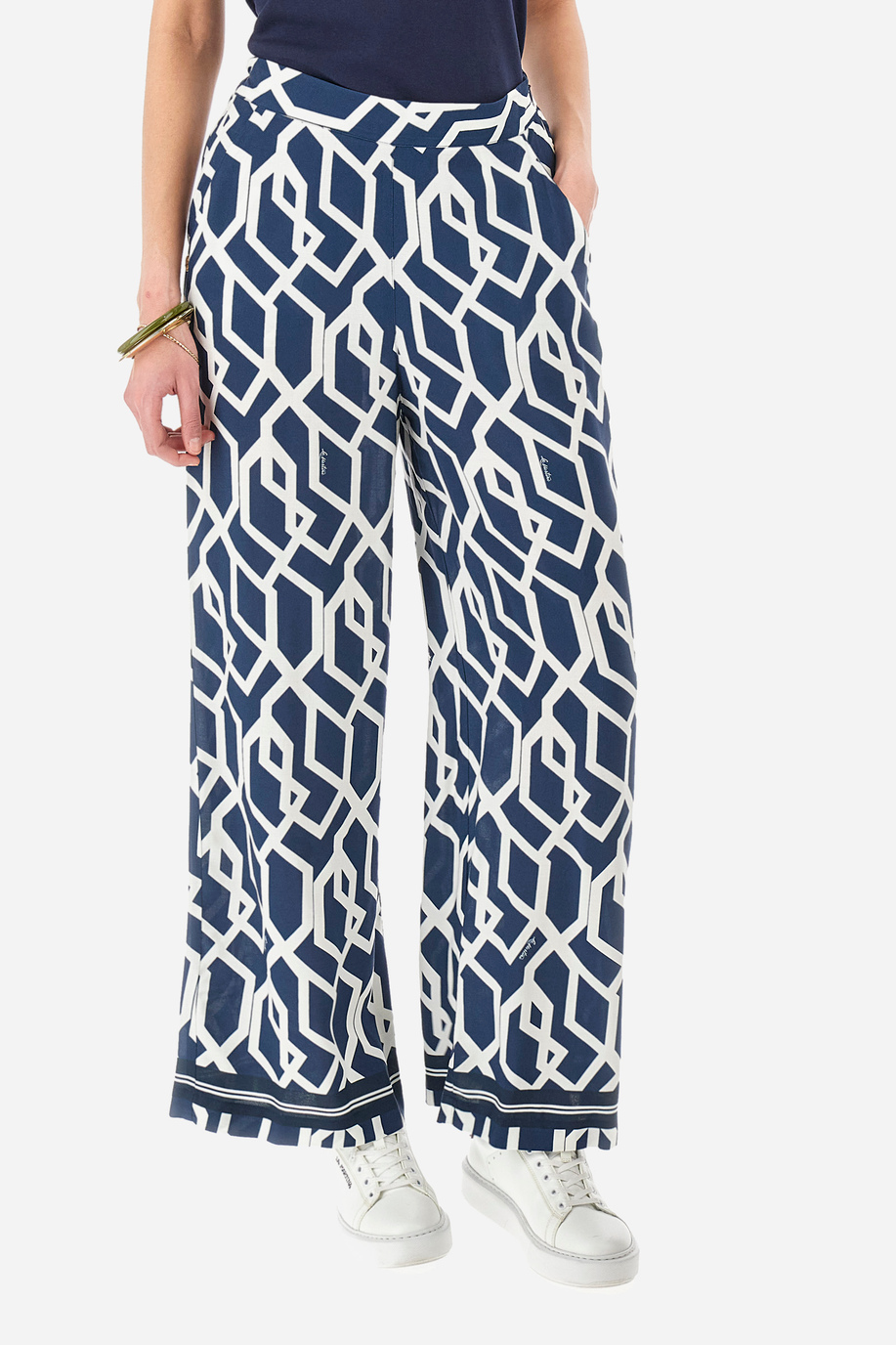 Regular-fit palazzo trousers in a synthetic fabric - Yeshodhana - Spring looks for her | La Martina - Official Online Shop