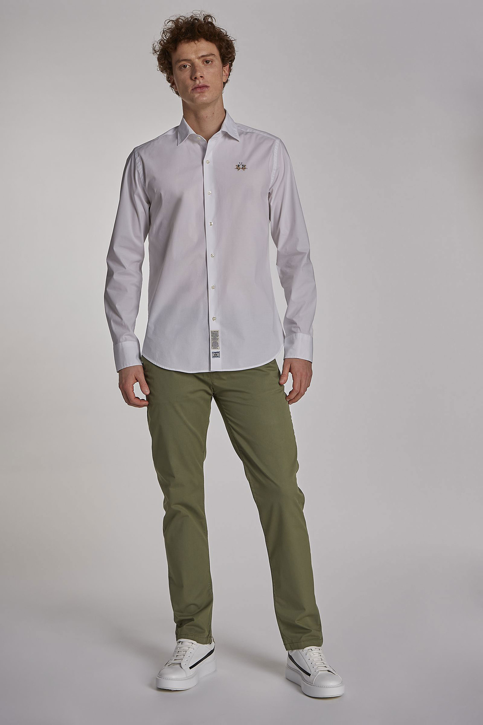 Pantalón de hombre modelo chino de algodón elástico, corte slim - La Martina - Official Online Shop