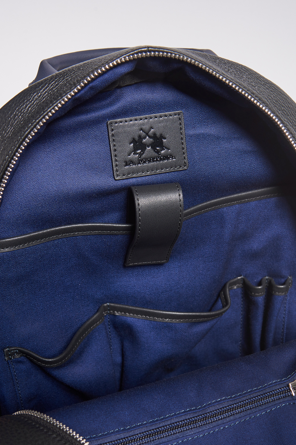 Hammered leather backpack | La Martina - Official Online Shop