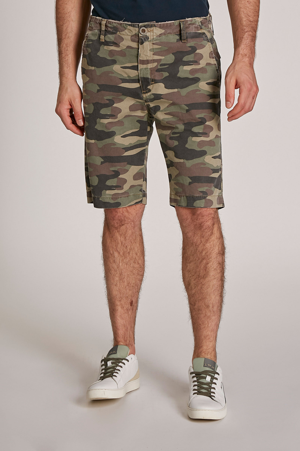 Men's regular-fit cargo Bermuda shorts | La Martina - Official Online Shop